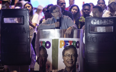 Cambio storico nelle presidenziali in Colombia. Gustavo Preto e la sinistra a un passo dalla vittoria