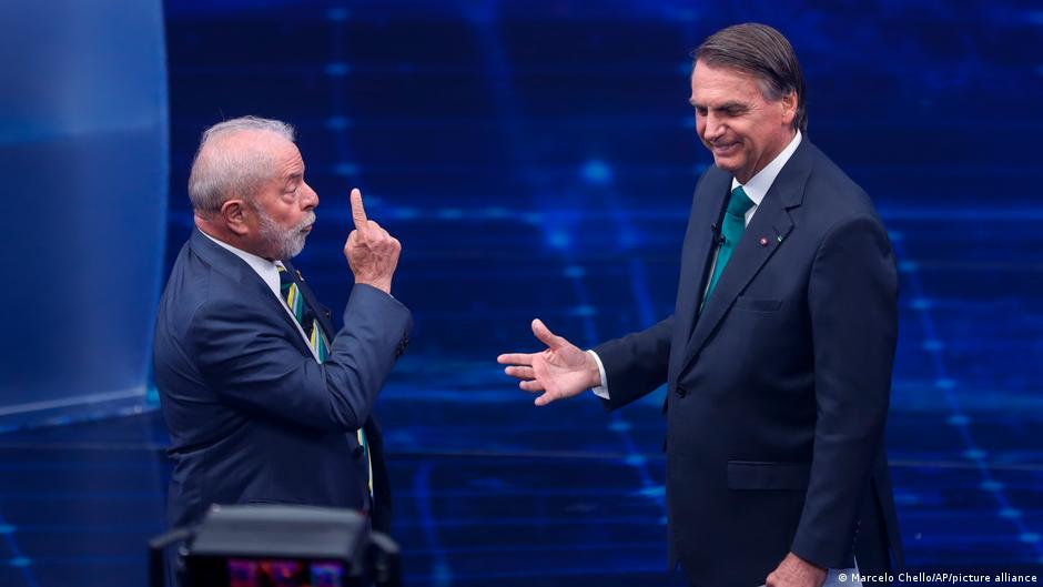 Ladro, bugiardo, vergogna nazionale. Il dibattito televisivo tra Lula e Bolsonaro in vista del ballottaggio